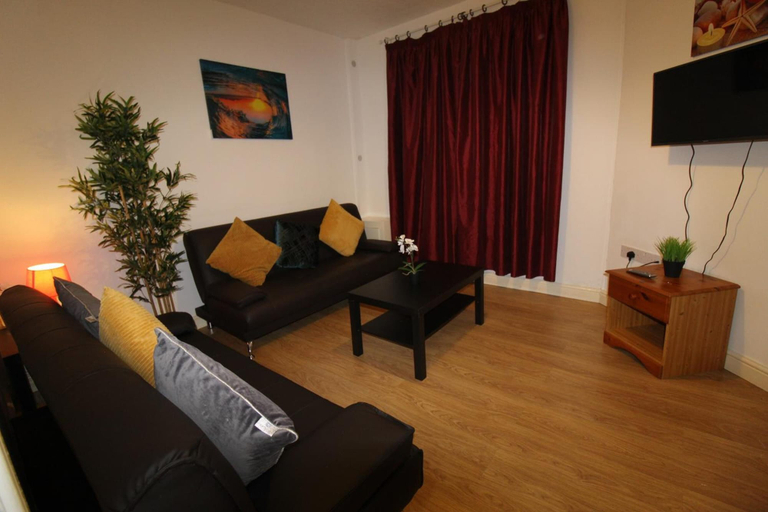 Others 4, PearTree House, Derby