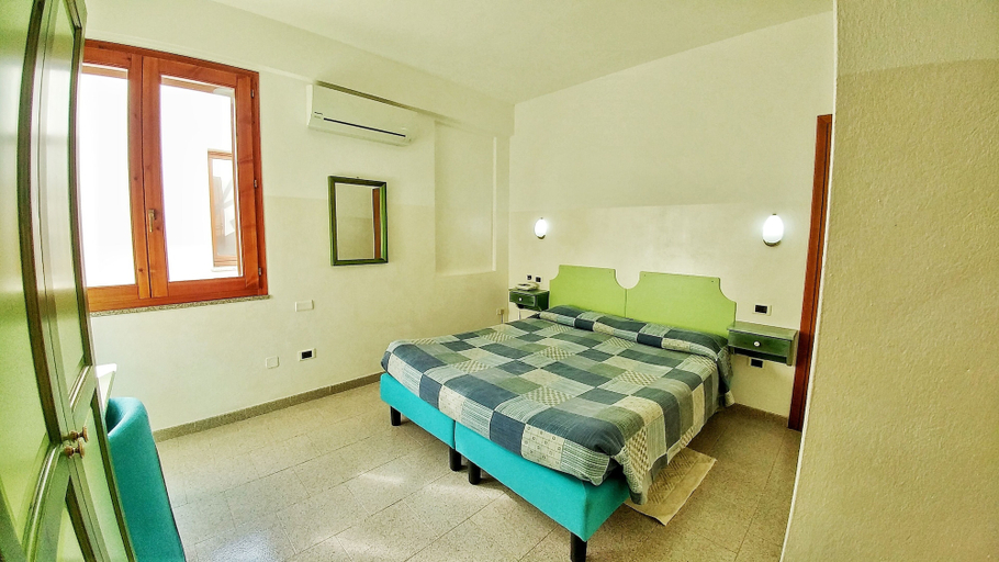 Bedroom 4, Meridiana, Medio Campidano