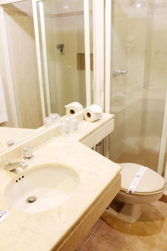 Bathroom 4, Hotel Manalba, Mexico City