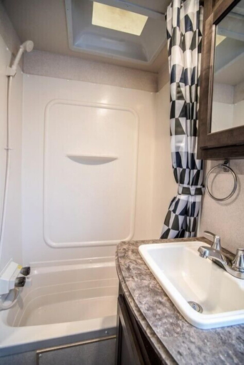 Bathroom 3, Oakra Resort, Seogwipo