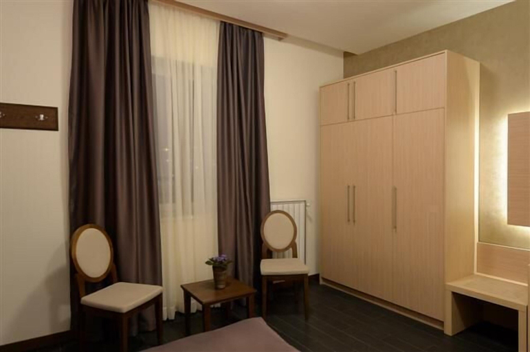 Bedroom 2, Majdan, Belgrade