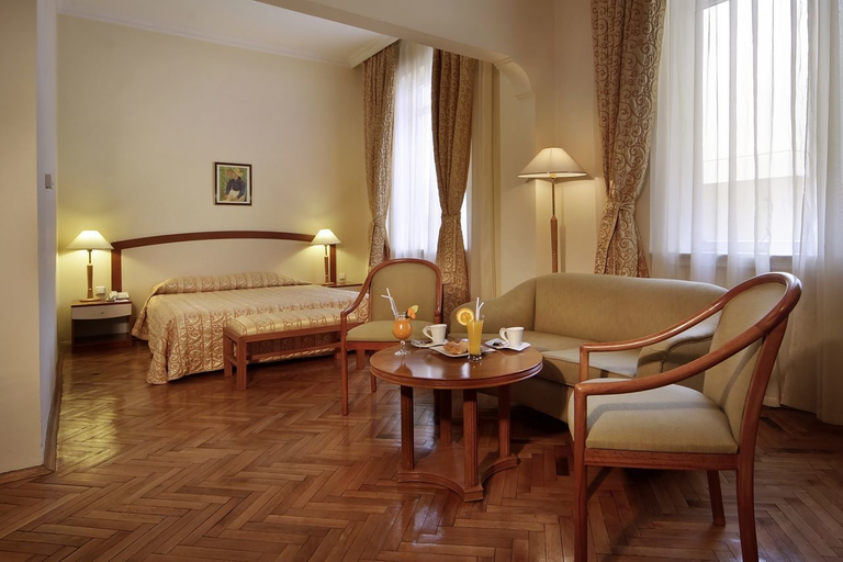 Bedroom 3, Ramada by Wyndham Plovdiv Trimontium, Plovdiv
