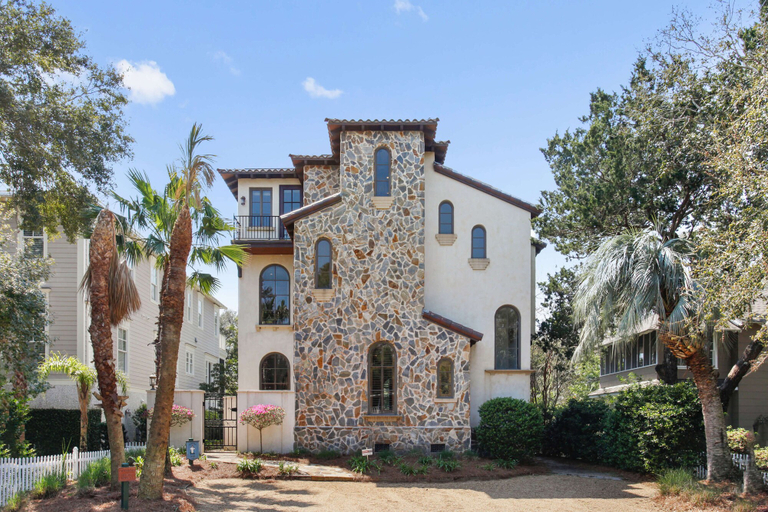 Exterior & Views 2, 4211 Eleventh Street by Hodnett Cooper, Glynn