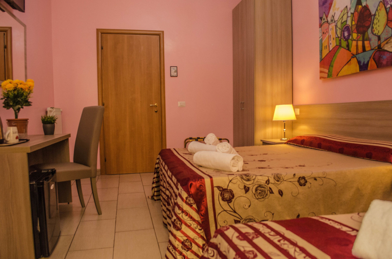 Bedroom 4, B&B Roma Castle Termini, Rome