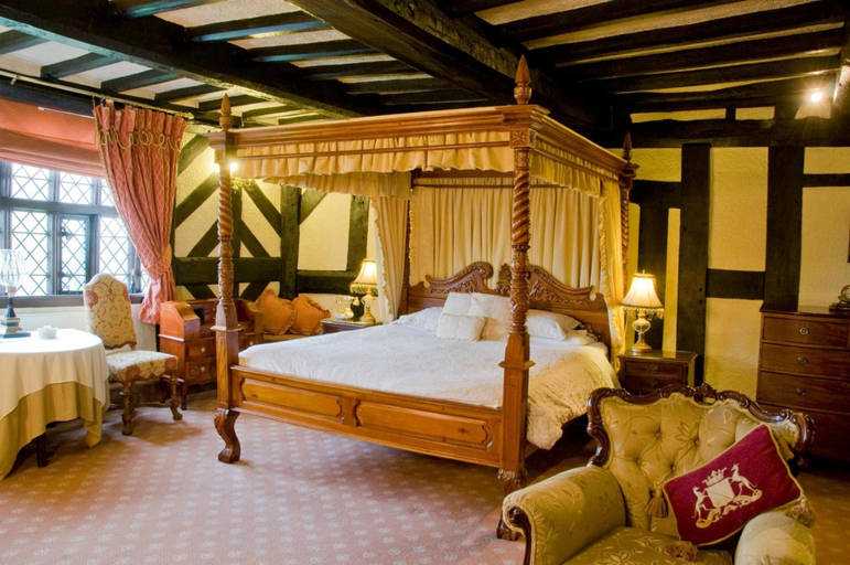 Bedroom 3, Albright Hussey Manor, Shropshire