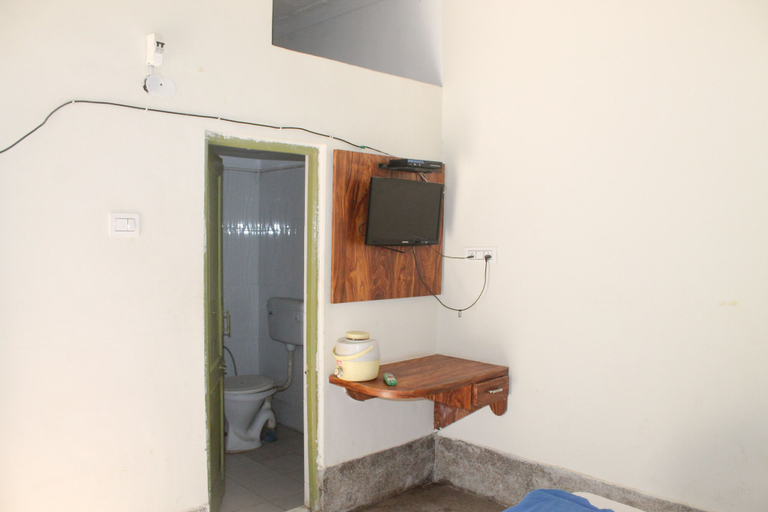 Bathroom 4, Hotel Anand Palace, Gwalior