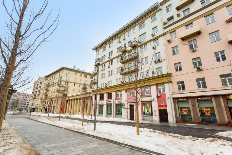 Exterior & Views, Apartment on Smolenskiy bulevard 3, Central