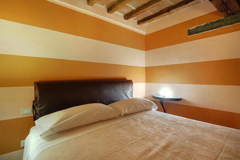 Bedroom 4, Al Giglio Bottonato, Florence