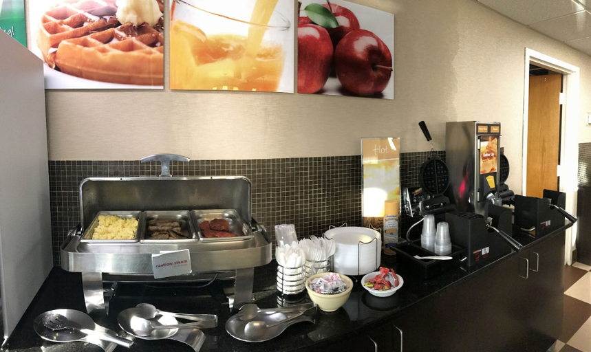 Food & Drinks 5, Quality Inn Walterboro I-95, Colleton