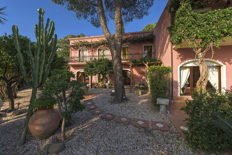 Exterior & Views 2, La Boheme, Messina