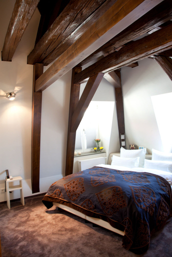 Bedroom 2, Schlosshotel Bergzaberner Hof, Südliche Weinstraße
