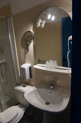 Bathroom 5, Hôtel Le Bistrot D'orange, Vaucluse
