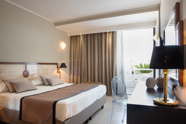 Bedroom 3, Mec Paestum Hotel, Salerno
