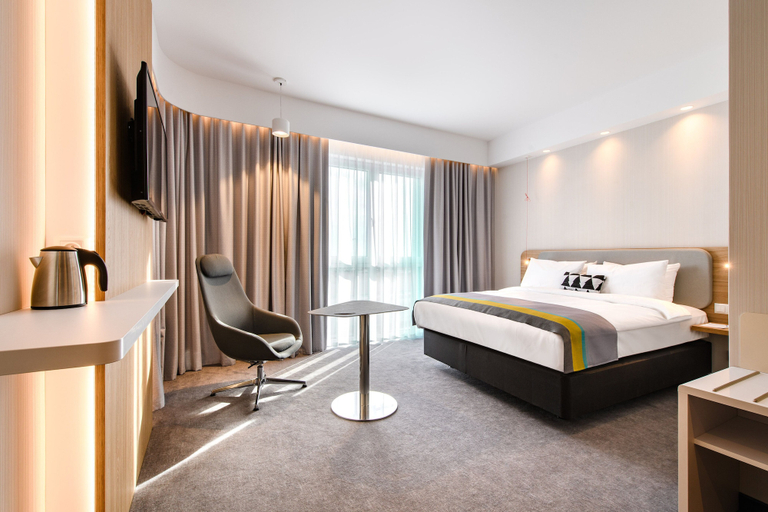 Bedroom 5, Holiday Inn Express RZESZOW AIRPORT by IHG, Rzeszów