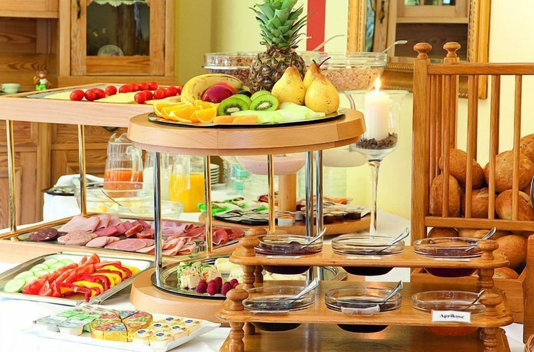 Food & Drinks 5, Landkomfort Hotel Elsenmann, Waldeck-Frankenberg
