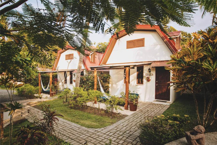 Exterior & Views 2, Encantada Ocean Cottages, Parrita