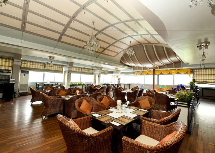 Food & Drinks 5, Hotel Queen Mandalay, Mandalay