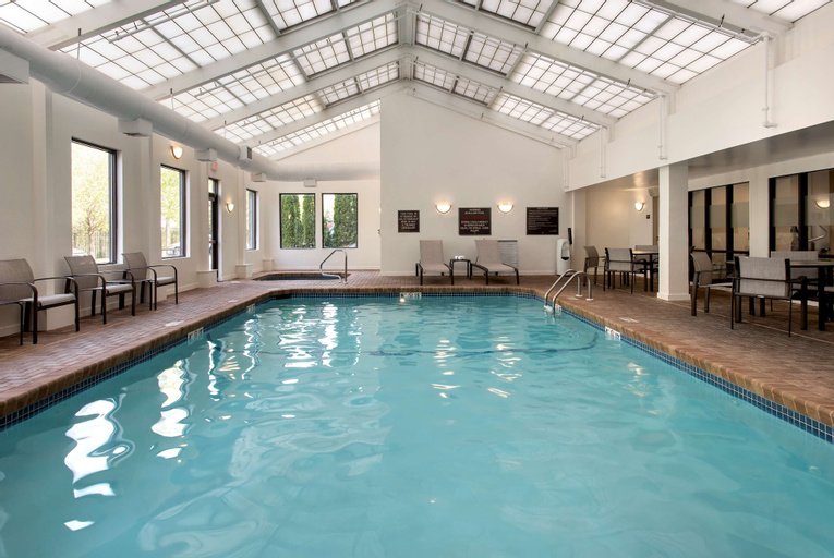 Hampton Inn Boston - Logan Airport, Suffolk
