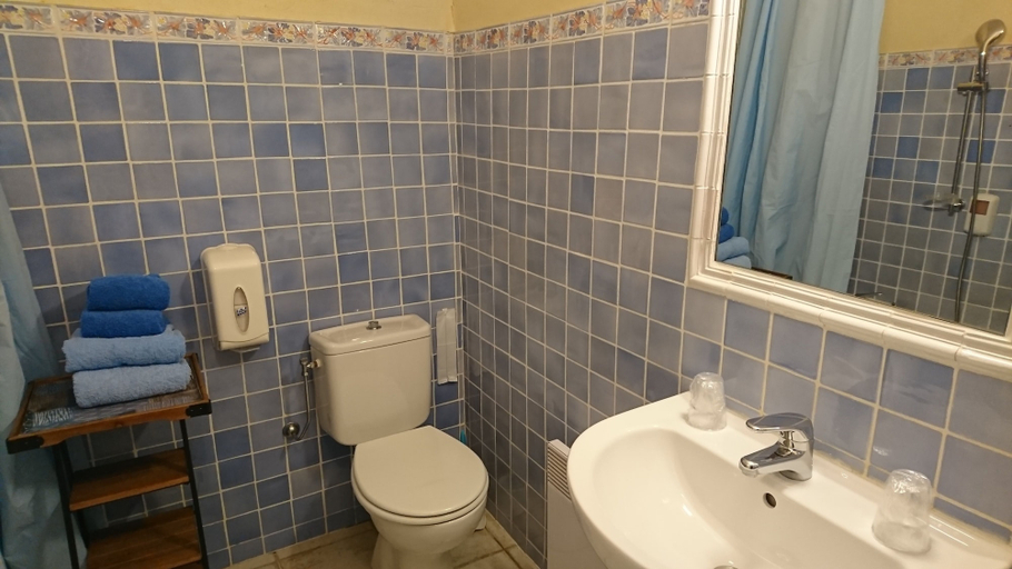Bathroom 3, Hôtel Restaurant Les Cavalets, Var