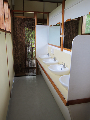 Bathroom 3, Eskapo Verde Lodge Moalboal, Badian