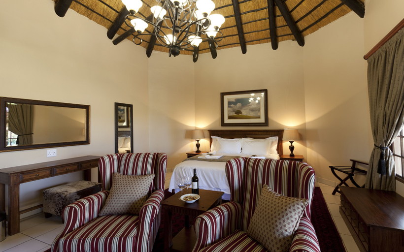 Bedroom 3, Whispering Waters, Umgungundlovu
