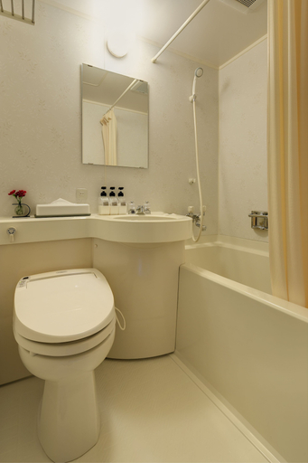 Bathroom 3, Naniwa Issui, Matsue