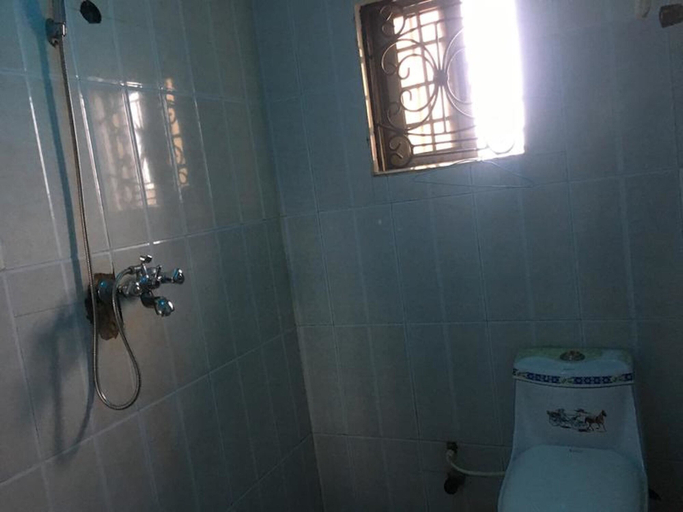Bathroom 3, Royal Castle Hotel, Amuwo Odofin