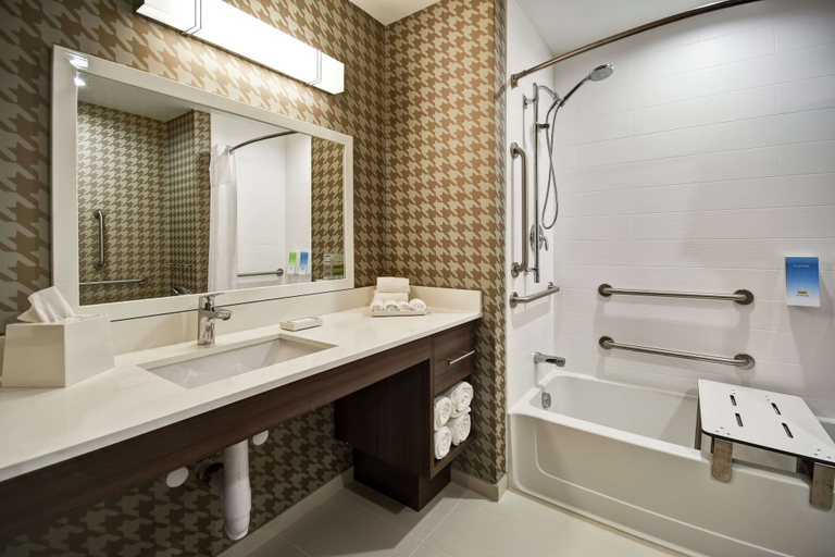Bathroom 4, Home2 Suites by Hilton Columbus Downtown, Franklin