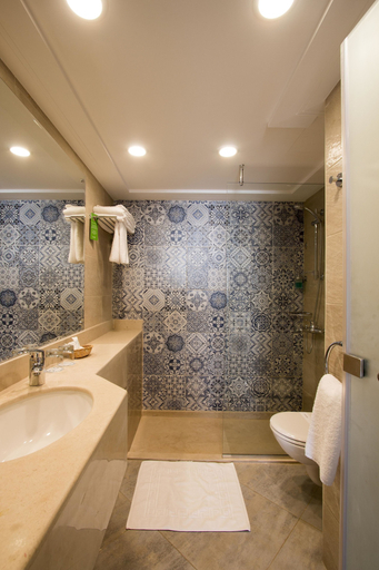 Bathroom 5, Swiss Inn Resort Dahab, Sant Katrin