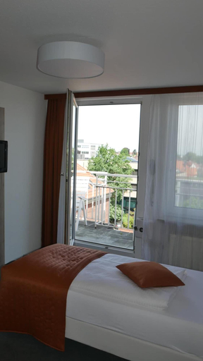 Bedroom 3, Komfort Hotel Ludwigsburg, Ludwigsburg