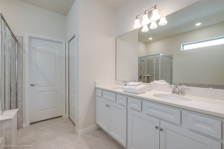 Bathroom 4, 5556misty, Polk