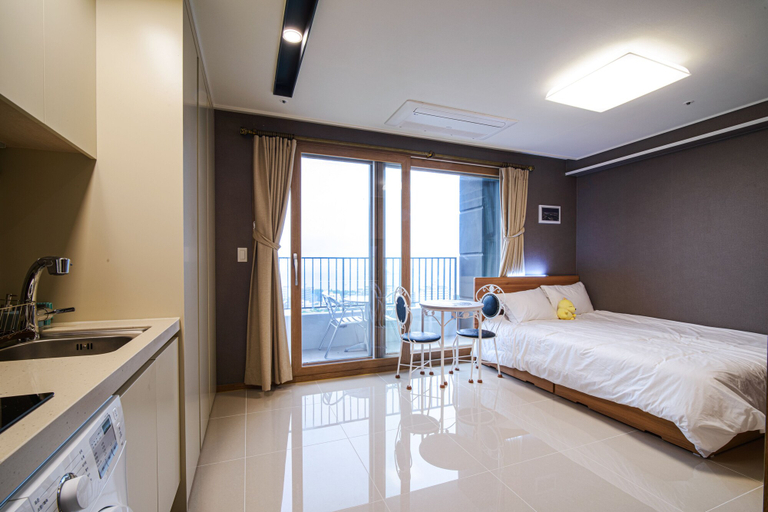 Bedroom 5, Sokcho Blue Terra Pension, Sokcho