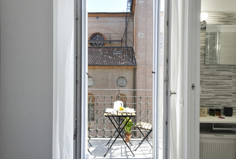 Others 3, At Home Heart of Milan - Bright City, Milano