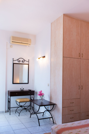 Bedroom 3, Rooms & Apartments Archontou, South Aegean