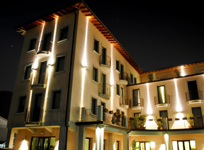 Exterior & Views 2, International Hotel Iseo, Brescia