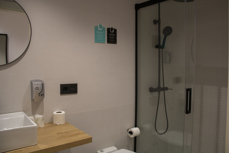 Bathroom 5, Alda Orzán, A Coruña