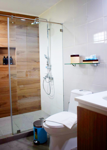 Bathroom 5, Paradores de Vigan, Vigan City
