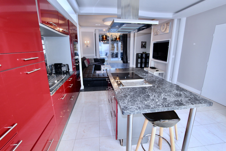 Others 5, Cannes Luxury Residence Rentals, Alpes-Maritimes