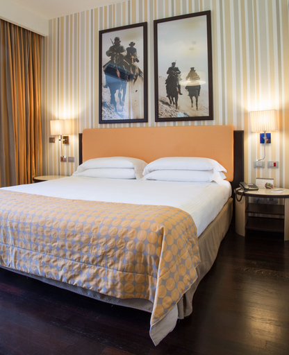 Bedroom 3, UNAHOTELS Varese, Varese