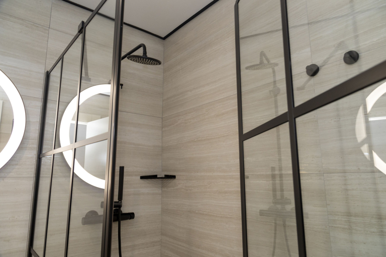 Bathroom 3, SmartRental Collection Gran Via Centric, Madrid