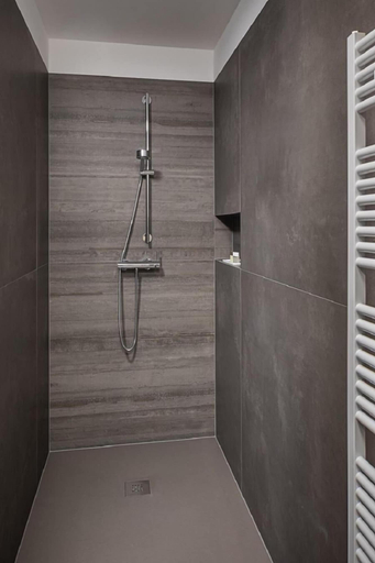 Bathroom 5, Home & Work Apartments, Rhein-Erft-Kreis