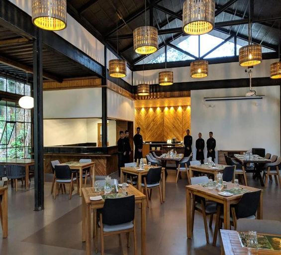 Food & Drinks 5, Ayatana Coorg, Kodagu