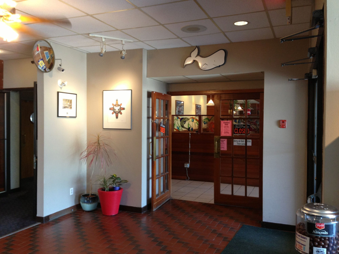Others 5, Moby Dick Inn, Skeena-Queen Charlotte