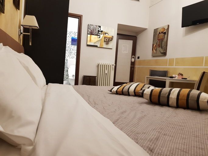 Bedroom 2, Cittadella, Verona