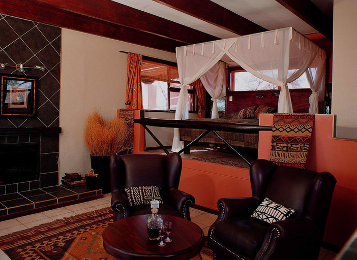 Others 5, Zebra Kalahari Lodge, Mariental Rural