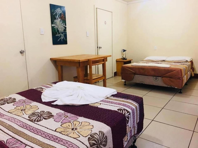 Bedroom 2, Transit Motel - Hostel, Aana Alofi III