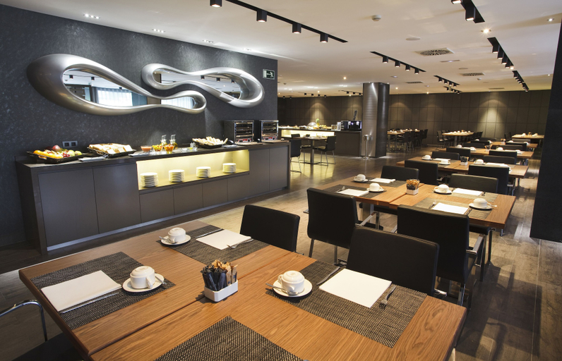 Food & Drinks 5, AC Hotel Atocha by Marriott, Madrid