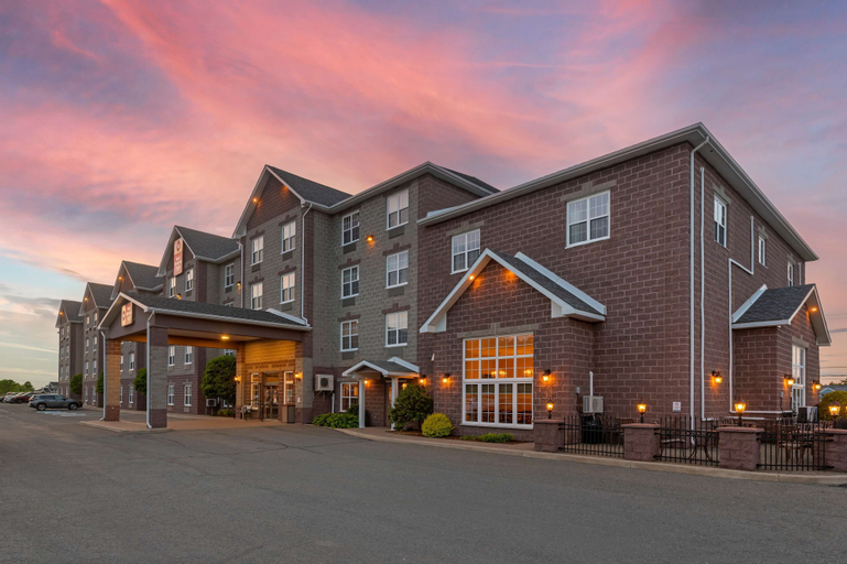 Best Western Plus Fredericton Hotel & Suites, York
