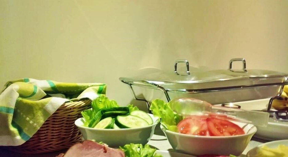 Food & Drinks 3, Bed&Breakfast Baznicas 33, Riga
