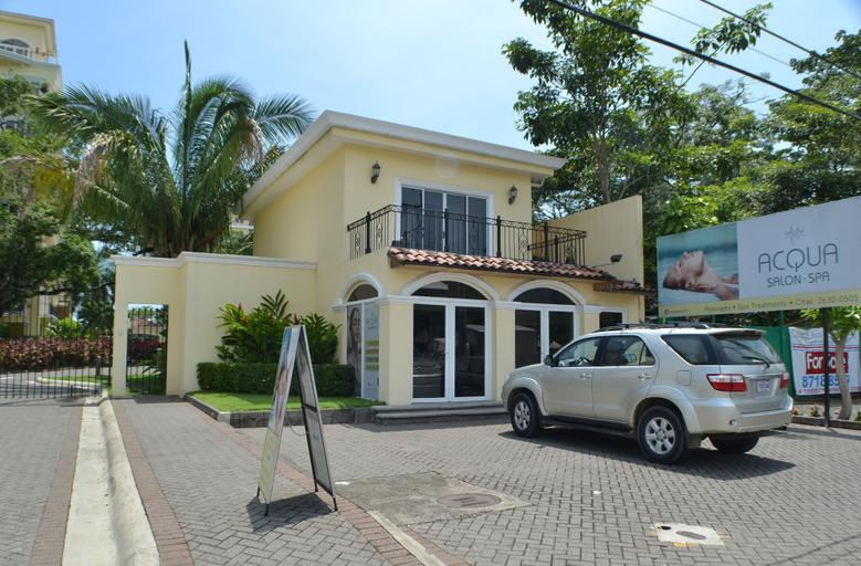 Exterior & Views 2, Acqua Residences, Garabito